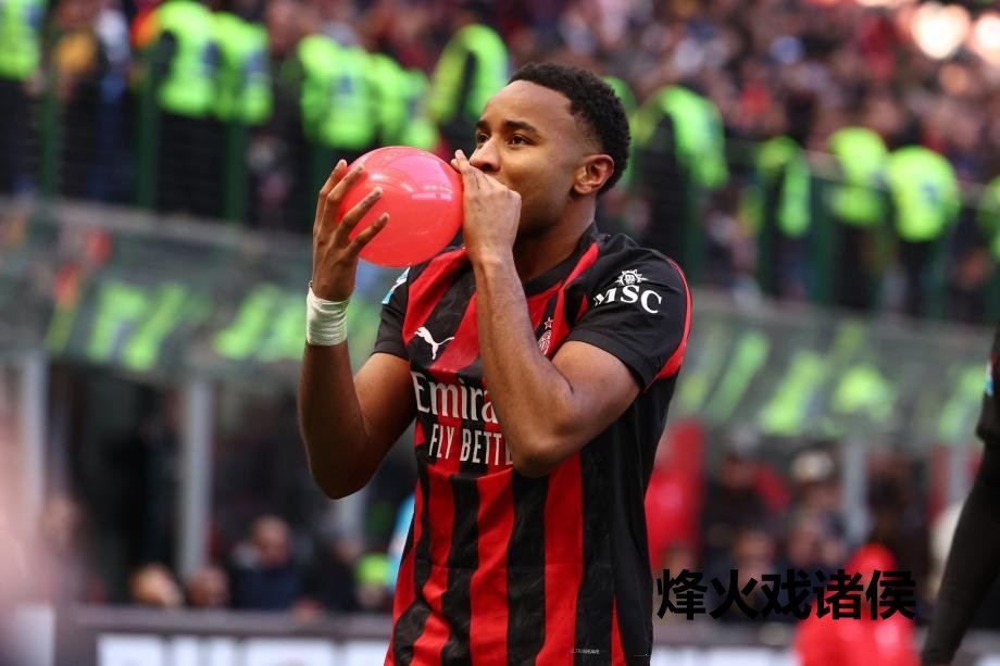 [图]意甲-恩昆库双响普利西奇立功 AC米兰3-0维罗纳