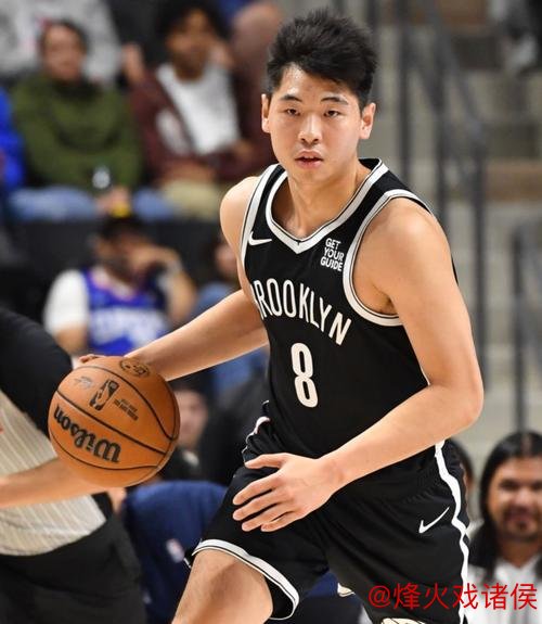 崔永熙NBA常规赛首次亮相 成为第7位中国球员 崔永熙NBA常规赛首次亮相 成为第7位中国球员