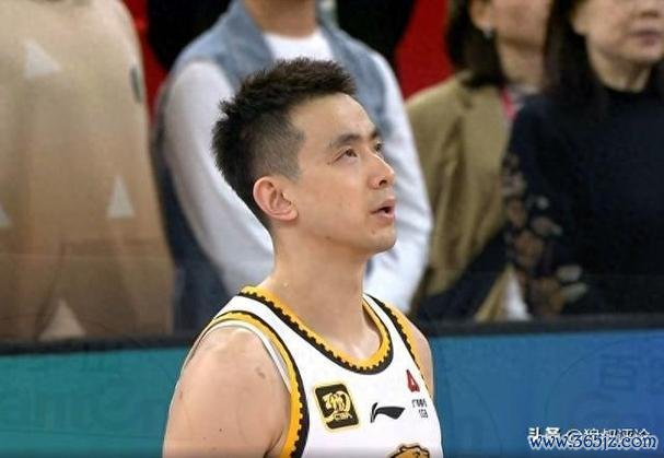 赵继伟回归助辽宁击败吉林 王哲林砍20分上海胜宁波