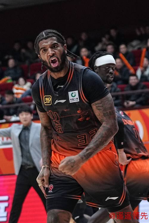CBA俱乐部杯-克里斯28+8 山东力克青岛晋级8强