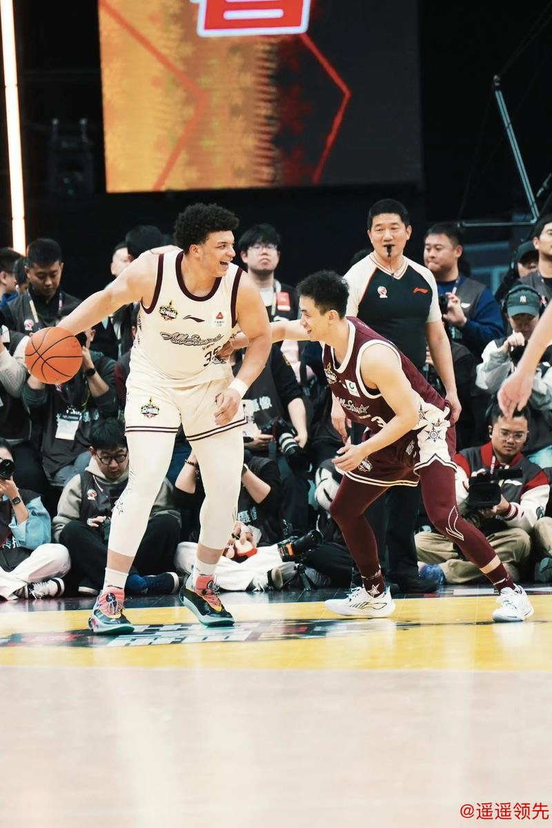 莫兰德30+25辽宁胜广厦5连胜收官 赵继伟12+12