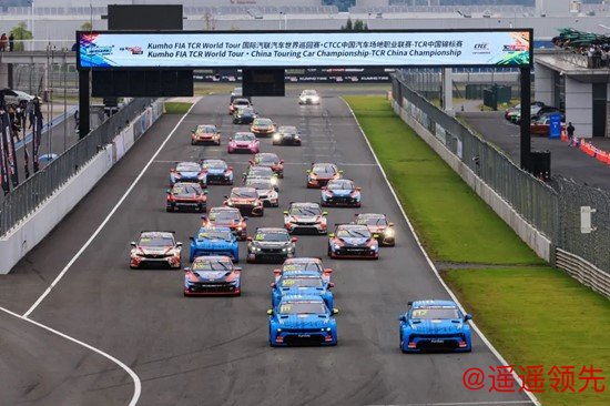 见证历史时刻：国际赛车高手直接对抗，世界赛车引领株洲运动风潮！